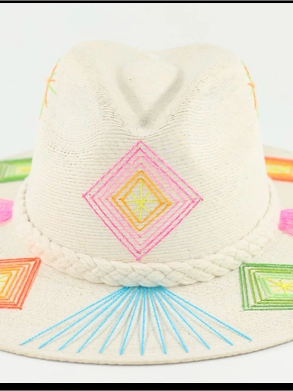 **NEW** Luanna Flora Corazon Playero Hat w: official bag